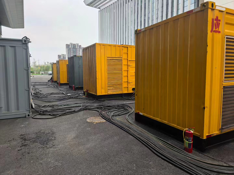 山南不同季节柴油发电机组保养有哪些注意事项？